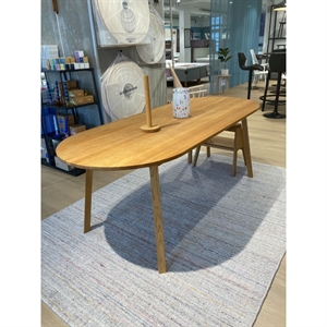 OUTLET - HAY Triangle Spisebord 200x85 cm. / Massiv Eg Olie 